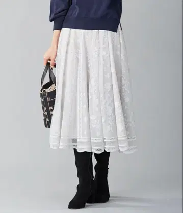 [ 택 포함 새상품 ] 쿠미쿄쿠 플레어 스커트