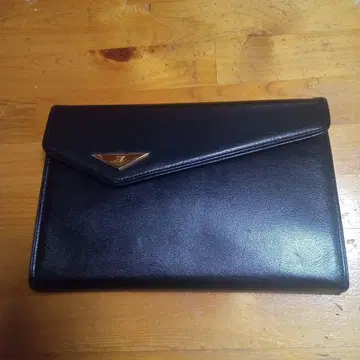 블랙 엘레강트 클러치백 코시노 준코