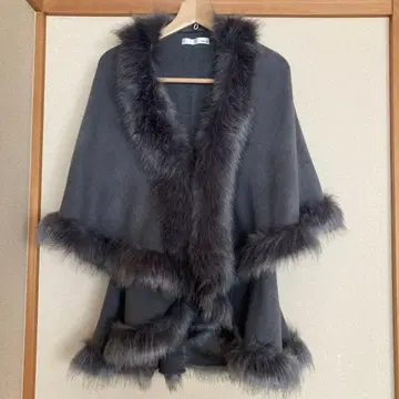 케이프 코트 four 그레이 퍼 포함 오늘 16시까지 당일 발송