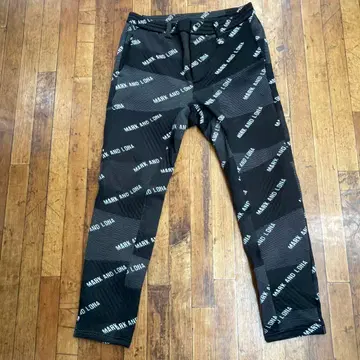 MARK AND LONA 로고 프린트 조거 팬츠