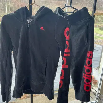 가격 인하했습니다 adidas 상하의 세트