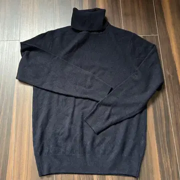 [미사용 새상품] UNIQLO 캐시미어 터틀넥 스웨터 S 네이비