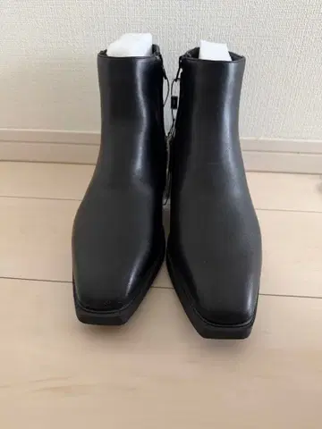 스퀘어토 힐 부츠