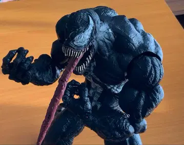 마블 레전드 아이콘즈 VENOM 피규어