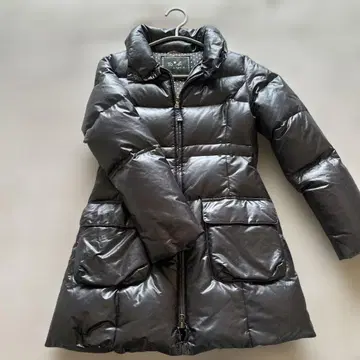 To b by Agnes b 블랙 다운 자켓 36