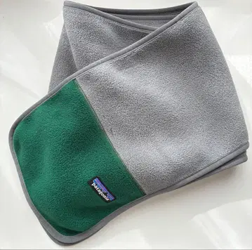 patagonia 플리스 머플러 그레이/그린 파타고니아