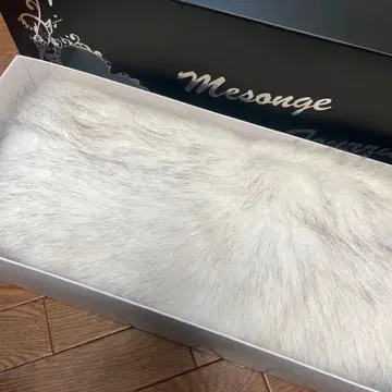 Mesonge 화이트 퍼 숄