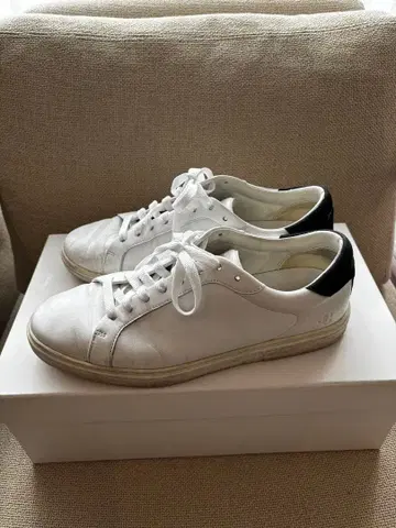 JIMMY CHOO 지미추 화이트/블랙 스니커즈