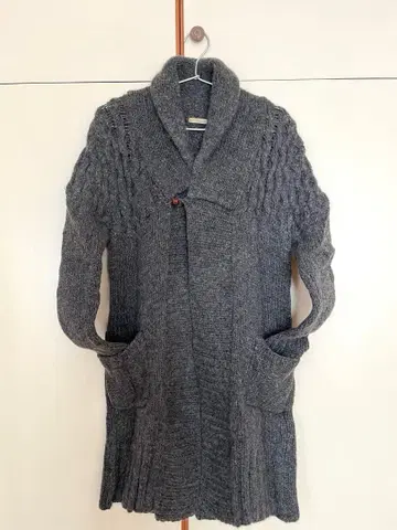 그레이 케이블 니트 롱 가디건