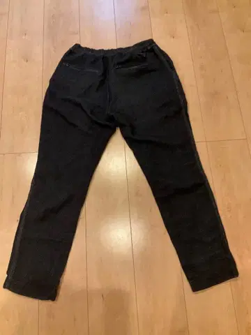 화이트 마운티니어링 팬츠 사이즈 2