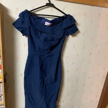 Pinup Closet 네이비 오프숄더 마티니 원피스 드레스
