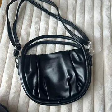 블랙 숄더백