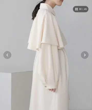 [ 완판템 ] Bab 아이보리 케이프라이크 원피스 코트 M 아이보리