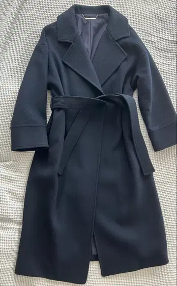 Mila Owen 네이비 체스터 코트 벨트 포함