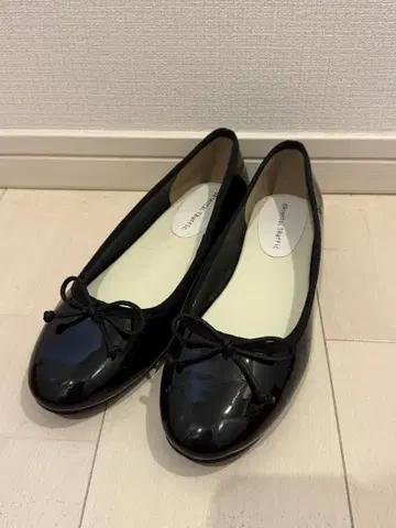 오리엔탈 트래픽 블랙 발레 슈즈