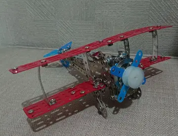 금속제 조립식 비행기 모델 (조립 완료)