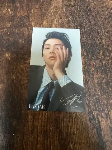 하뉴 유즈루 Harper's BAZAAR 스티커