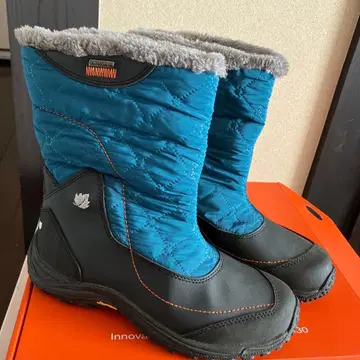 Lafuma 퍼 부착 파랑 부츠