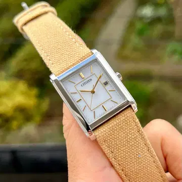 CITIZEN 아날로그 손목시계 베이지