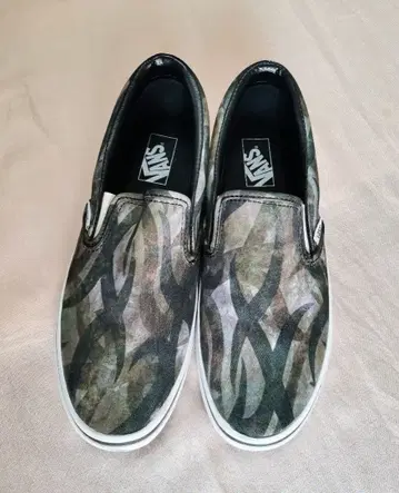 VANS 카모플라쥬 슬립온