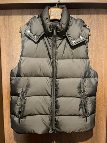 MOORER 무레르 FAYER 다운 베스트 다크 브라운 사이즈 48