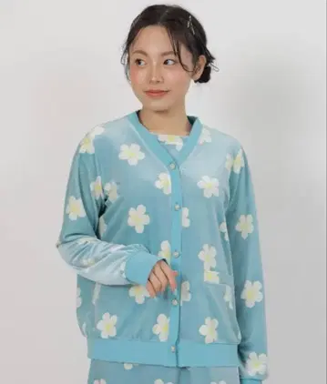 마리콴트 MARY QUANT 벨로아 꽃무늬 가디건 미사용