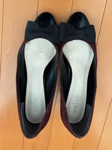 unity 유니티 리본 포함 스웨이드 하이힐