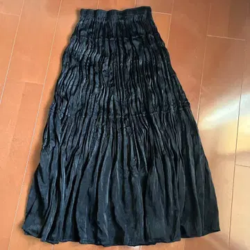 UNIQLO 이네스 셔링 롱 스커트