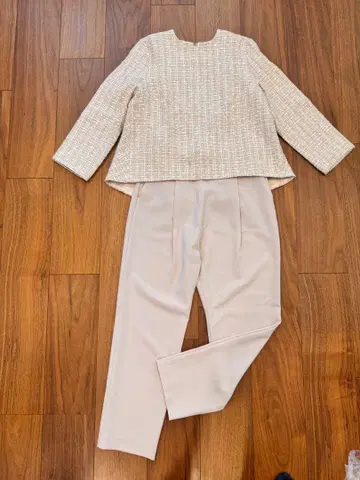 데밀룩스 빔즈 트위드 플럼 상의&팬츠 베이지 38