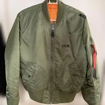 J.S.B. MA-1 자켓 올리브