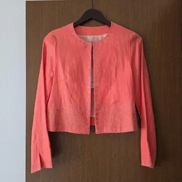 코랄 핑크 자수 노카라 자켓 사이즈 2