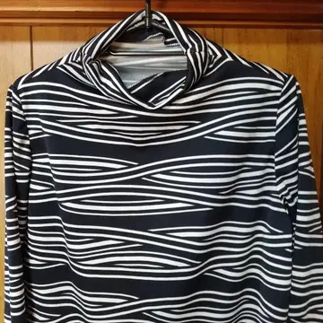 11호 스트라이프 긴팔 상의