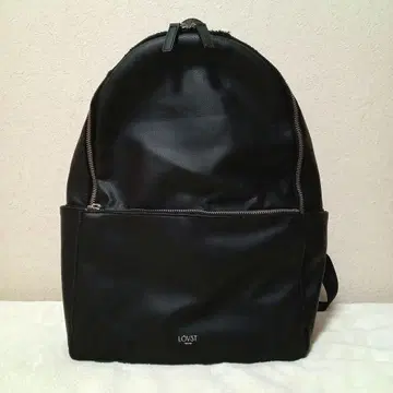 LOVST 블랙 애플 가죽 백팩