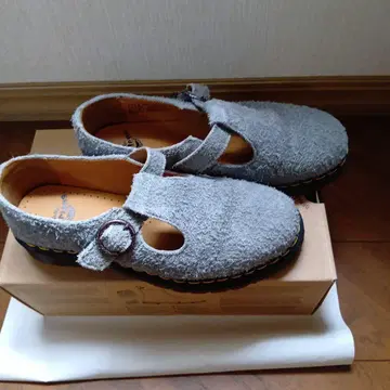 닥터마틴 t-bar 26cm