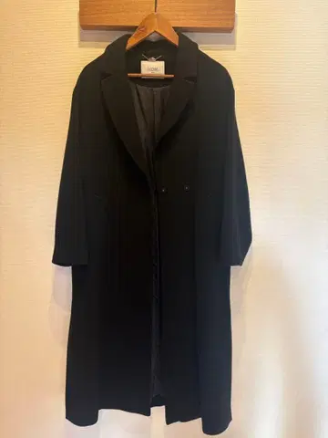 SLOBE 블랙 체스터 코트