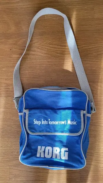 KORG 숄더백 [레어]