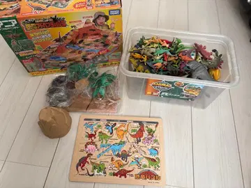 아니아 공룡 어드벤처 파크 타카라토미 공룡, 퍼즐 포함