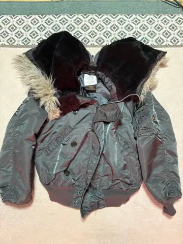 ALPHA INDUSTRIES N-2B 자켓