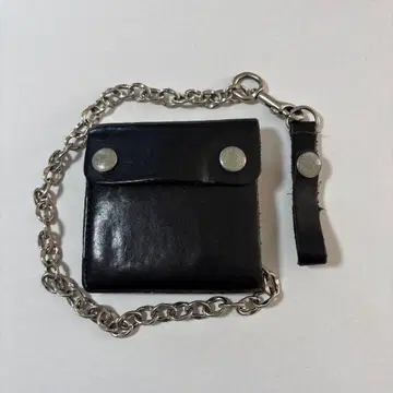 가죽 체인 포함 블랙