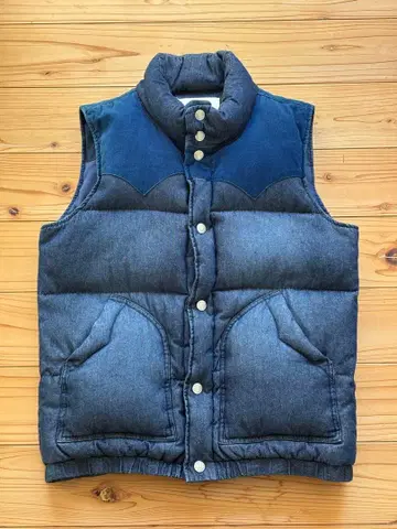 어반 리서치 소니 라벨 데님 다운 베스트