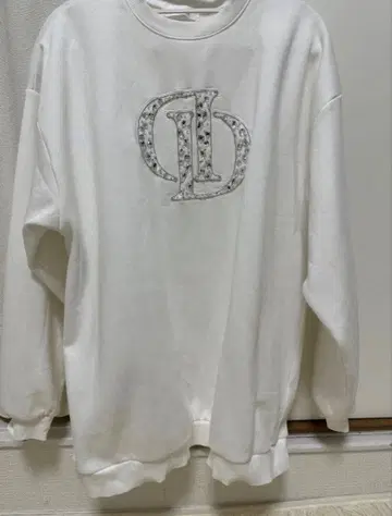 DD 비쥬 풀오버 화이트 free