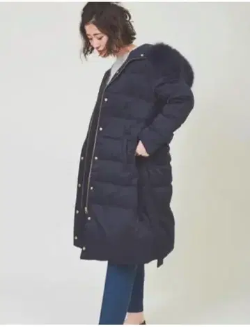 더 버지니아 리버서블 롱 다운 코트