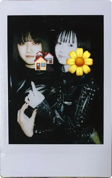 백칠 나전나이 리온타운 투샷 폴라로이드