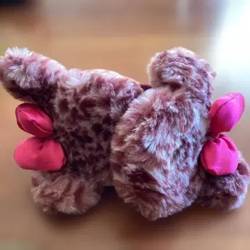 도쿄 디즈니 리조트 귀도리 레오파드 무늬 핑크