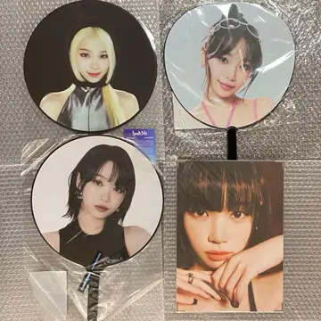 LE SSERAFIM 투어 굿즈 부채 3장 & 대형 사진 채원