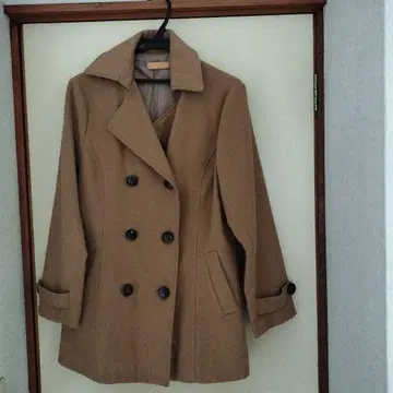 [ 새상품급 ] massive 베이지 더블 브레스트 코트