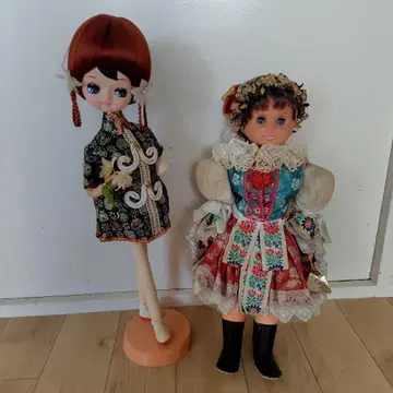 새상품급 민족 의상 쇼와 레트로와 프랑스 인형 2체 세트