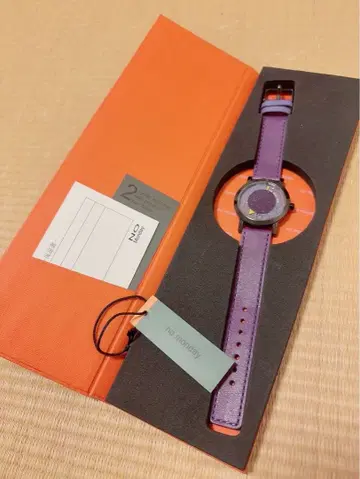 no Monday 손목시계 SEASONS