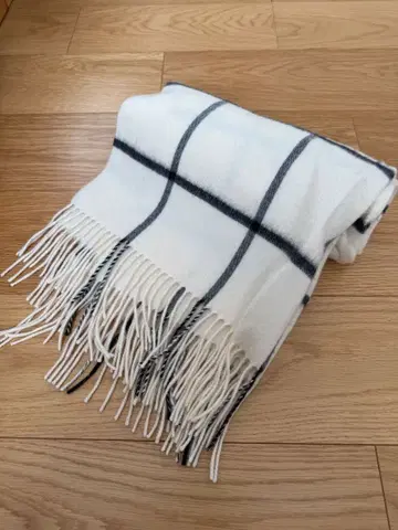 [ 캐시미어 100% ] TOMORROWLAND 투모로우랜드 스톨