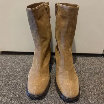 ZARA 스웨이드 블록힐 숏부츠